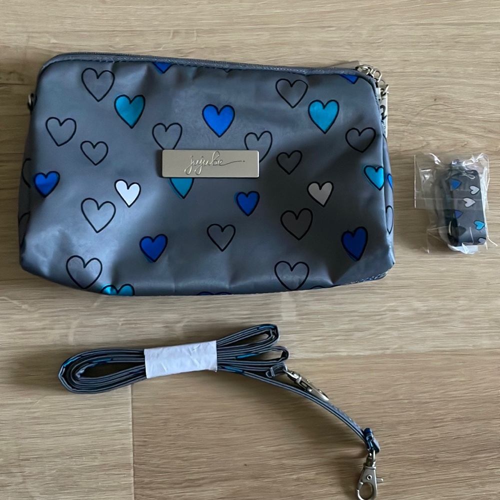 Ju Ju Be Rad Hearts Large Set Piece with strap and lanyard